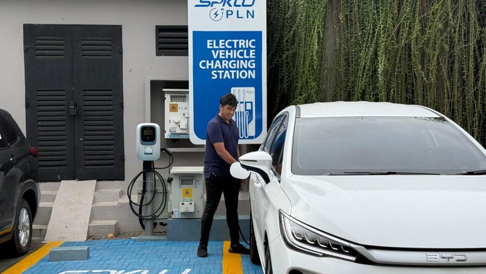 13 Hotel Archipelago Perkenalkan Pengisian Baterai Mobil Listrik: Tren atau Revolusi?