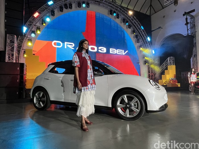 GWM ORA 03: Mobil Listrik Retro-Modern yang Membuat Indonesia Berdecak Kagum!
