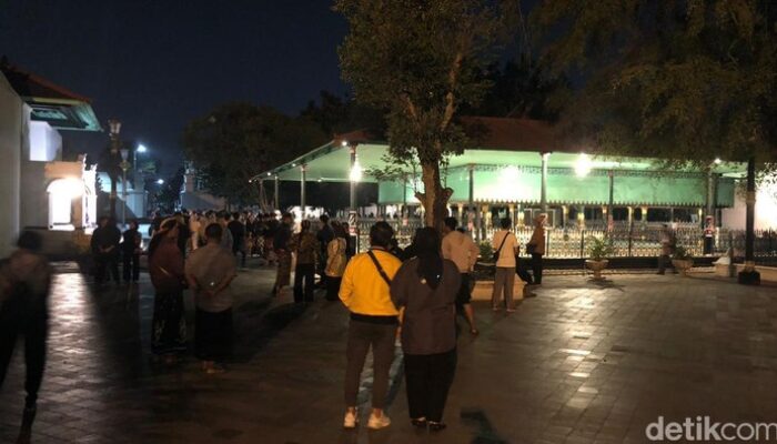 “Jogja Nanti Malam: Malam Pertama di Benteng Keraton, Pesona yang Tidak Bisa Dilewatkan”