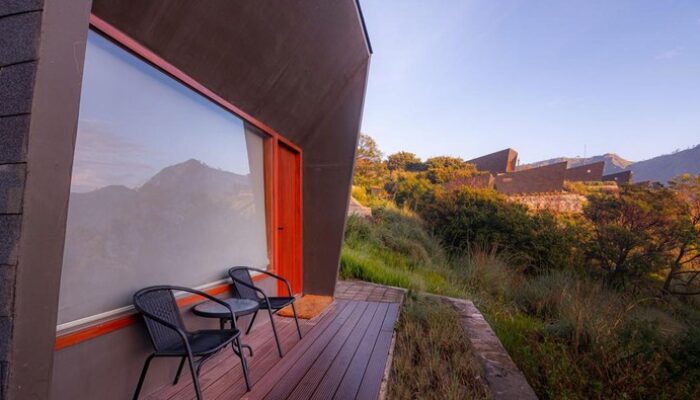 “Menginap di Artotel Cabin Bromo: Nikmati Sunrise yang Membuat Anda Tergila-Gila!”