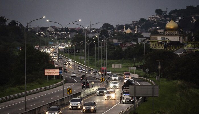 Lokasi Titik 0 KM Tol Trans-Jawa: Bukan di Surabaya, Inilah Faktanya!