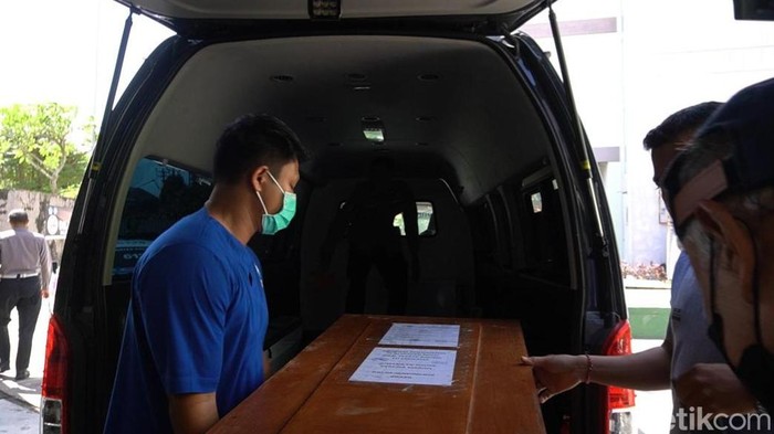 Jenazah Juliana yang Jatuh di Rinjani Akhirnya Pulang ke Brasil: Kisah Tragis di Puncak Gunung