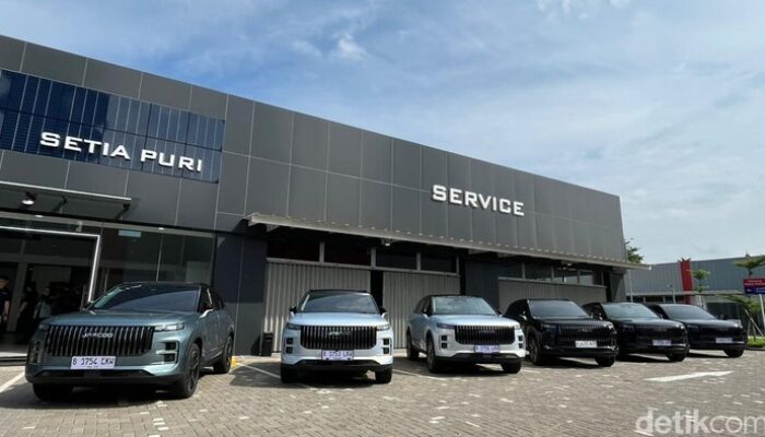 “Mobil Jepang dan China: Perbandingan Harga & Performa”