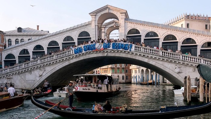 10 Tempat Wisata di Paris yang Jarang Diketahui