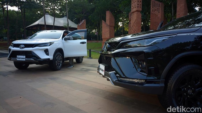 Toyota Fortuner Terbaru Dengan Harga Paling Murah Rp 582 Jutaan!
