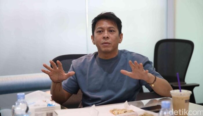 **Ariel Noah Nggak Suka Koleksi Mobil, Ini Alasannya: Fokus Pada Motor dengan Performa yang Praktis**