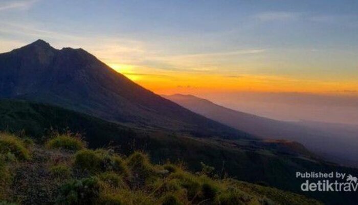 7 Lokasi Sunrise Lebih Spektakuler dari Bromo – Update 1