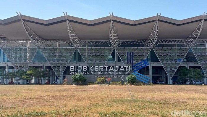 **Mengapa Bandara Kertajati Sepi? Waktu 1,5 Jam dari Bandung Jadi Penyebab?**