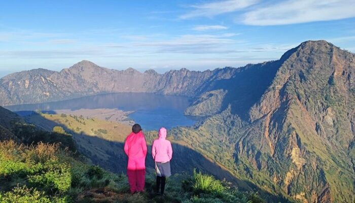 “Rinjani Guncang: Proyek Kereta Gantung Batal, Investor Mysterius Hilang”