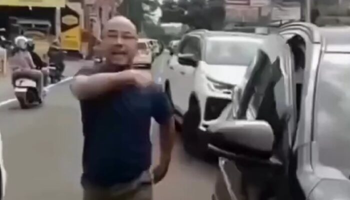 Cerita di Balik Polisi Kawal Mobil Pribadi Diprotes Pemobil Lain – Update 1
