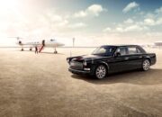 **Hongqi, Merek Mobil Presiden China, Rilis di Indonesia melalui Indomobil**