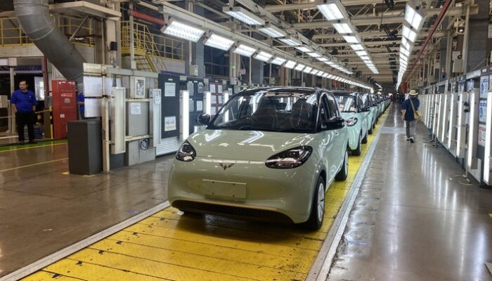 **Wuling, 8 Tahun Mengubah Industri Otomotif Indonesia: 165 Ribu Unit yang Membuktikan Performa Berkualitas**