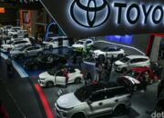 **Menperin Minta Toyota, Suzuki, dan Daihatsu Stabilkan Harga dan Kunci PHK**