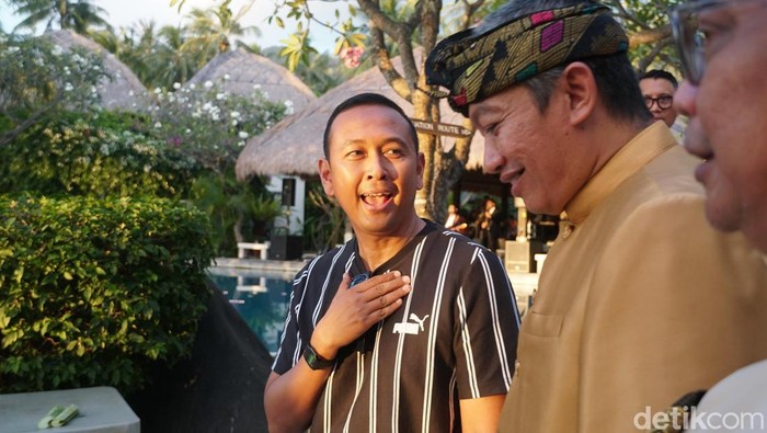 Solusi Tiket Mahal? Penerbangan ke Lombok Siap Ditambah!