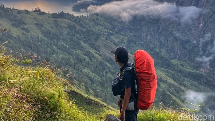 **Dear Para Petualang, Pendakian Gunung Rinjani Dibuka Lagi Besok, Cek SOP Baru**