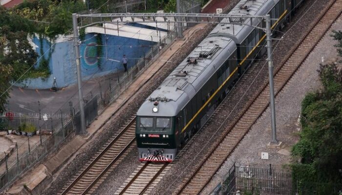 **Mengenal Kereta Lambat yang Dinaiki Kim Jong Un ke China: Perjalanan Eksotis melalui Rel Sejarah**