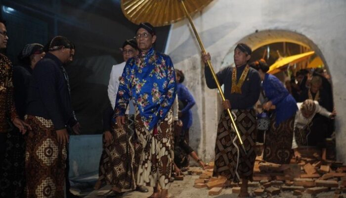 “Prosesi Jejak Banon Keraton Yogya: Menjelajahi Sejarah dan Spiritual di Hati Jawa”