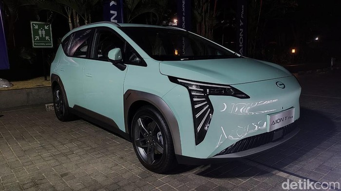 AION Y Plus Dominasi Taksi Online, Revolusi_mobilitas_Menjelang