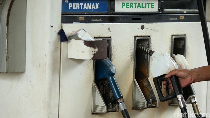 Harga BBM Pertalite Terungkap, Menkeu Purbaya Bantah Rp 10 Ribu!