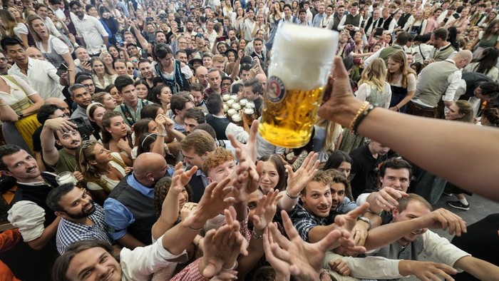 **Dalam Ancaman Bom, Oktoberfest Munich Terpaksa Ditutup Sementara**
