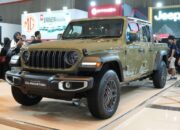 “Jeep Gladiator Sport dan Rubicon Resmi Meluncur di RI, Harga Menyentuh Rp 2,6 Miliar!”