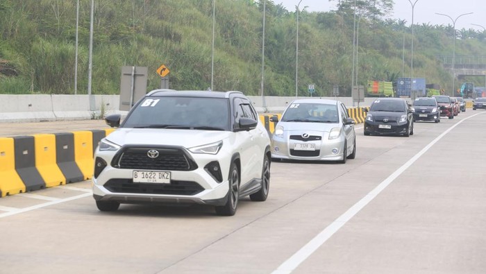 TYCI Jelang 19 Tahun, Uji Coba Yaris Cross Hybrid dengan Efisiensi BBM yang Mengejutkan!