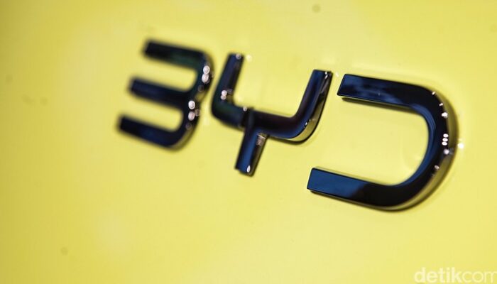 “Mobil Listrik Indonesia Berlarian, BYD Naik Tahta sebagai Raja!”