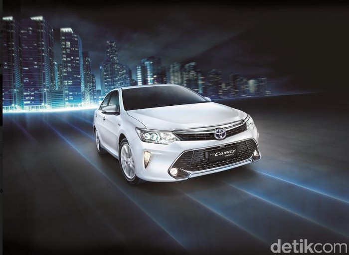 **Punya Alphard, NAV1, Camry, Vios, dan Yaris? Cek Airbag Inflator di Bengkel Resmi!**