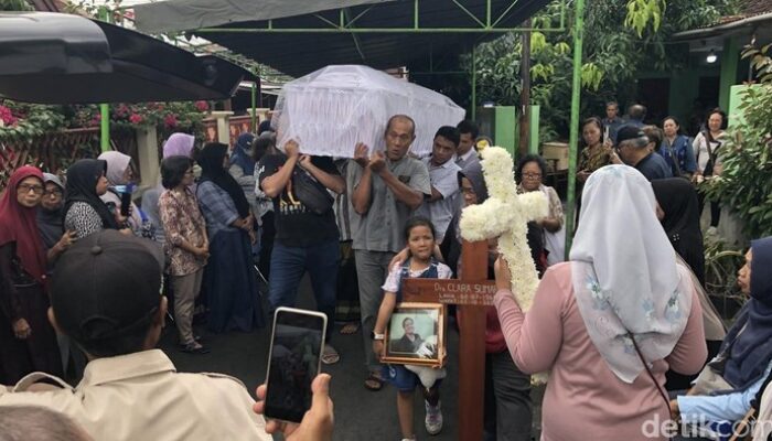 **Detik-detik Wafatnya Clara Sumarwati, Pendaki Puncak Everest Pertama RI: Kisah Inspiratif dari Seorang Pioneir**