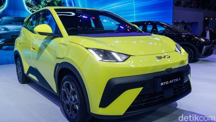 **BYD Atto 1: Solusi Mobil Pertama dengan Fitur Canggih**