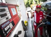 **Hoax Pembatasan Isi BBM dan Larangan untuk Penunggak Pajak: Fakta dari Pertamina**