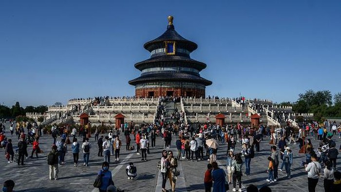 **Golden Week China: Petualangan Wisatawan & Sengitnya Perang Harga Hotel**