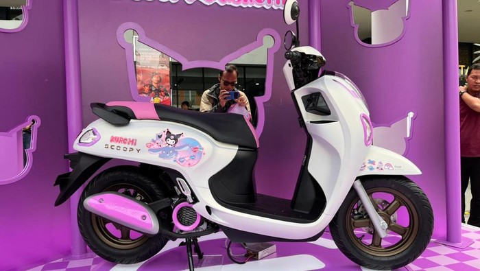 Honda Scoopy Kuromi Limited Edition Meluncur, Ini yang Beda - Update 1