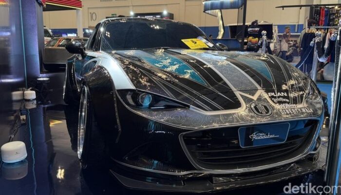 “Mazda Miata Dipeluk Seni Toraja, Body Mirip Ukiran Asli!”