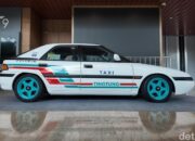 “Mazda Astina Arif Brata Bangkit Lagi, Kini Mirip Taksi Jepang Asli!” : Mobil Klasik yang Menjadi Sensasi Baru di Dunia Otomotif!