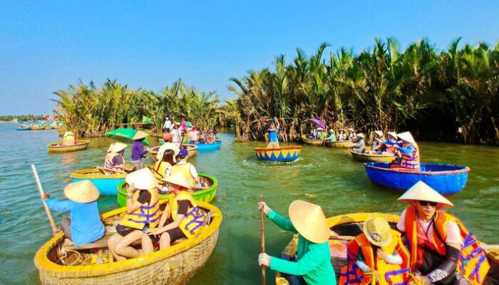 “Musim Salju Menyebabkan Wisatawan Negara Dingin Berbondong-bondong ke Vietnam dan Bali”