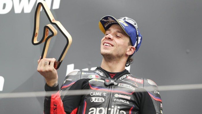 Bezzecchi dan Rossi Itu Mirip-Mirip Soal Balapan yang Lebih Cepat!