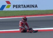 Kok Bisa Jatuh Terus, Bagnaia? Menelisik Krisis Performa di Ducati Panigale V4 R