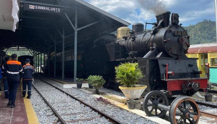 Menjelajahi Warisan Dunia: Kisah Menawan di Balik Stasiun Sawahlunto dan Legenda Mak Itam