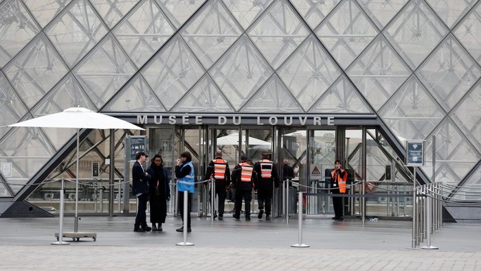 **Misteri Kecolongan Besar di Museum Louvre: Perjalanan Keamanan Prancis yang Tercengker**