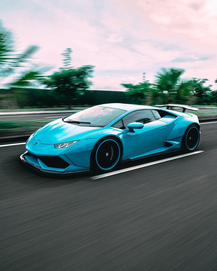 **Dilelang, Lamborghini-Porsche Doni Salmanan Raih Rp 9,8 Miliar!**