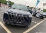 “Masa Depan Cerah Mobil PHEV di Indonesia: Solusi Energi Hijau untuk Generasi Mendatang”