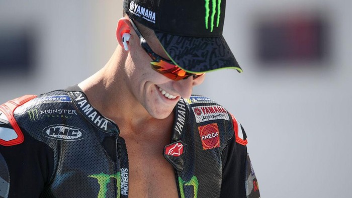 **Quartararo Jawab Tudingan Bertahan di Yamaha Gegara Duit**: Analisis Performa dan Desain Motor**