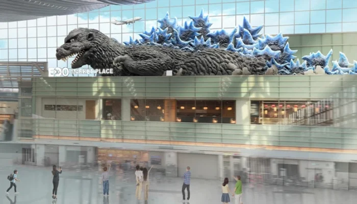 **Sambutan Eksotis: Disambut oleh Raksasa Godzilla di Bandara Haneda Tokyo!**