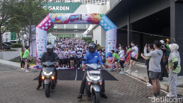 Yamaha Inovasi Baru! Dukung Tangerang Color Run dengan 2 Motor Sweeper