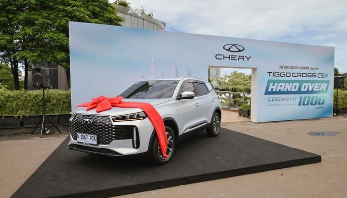 **1.000 Chery Tiggo Cross CSH Hybrid Dikirim ke Garasi Konsumen Indonesia**