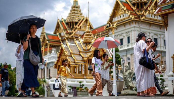 **Thailand Kaji Ulang Bebas Visa, Cegah Penyalahgunaan Turis Asing**