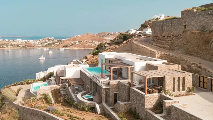 **Yunani, Negeri Para Dewa, Menyusun Rencana Pariwisata Bahari yang Mewah**