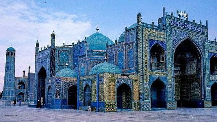Gempa 6,3 M Goyang Afghanistan, Blue Mosque Tercapai Kerusakan yang Mengejutkan!