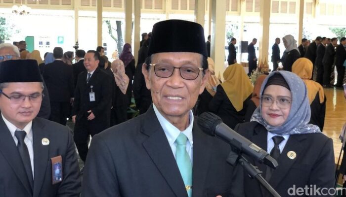 “Paku Buwono XIII Wafat, Sultan Hamengku Buwono X Bakal Melayat Besok: Momentum Bersejarah untuk Para Traveler”